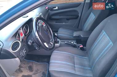 Хетчбек Ford Focus 2008 в Рівному