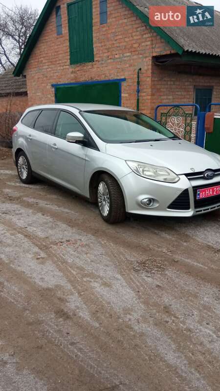 Універсал Ford Focus 2011 в Нових Санжарах