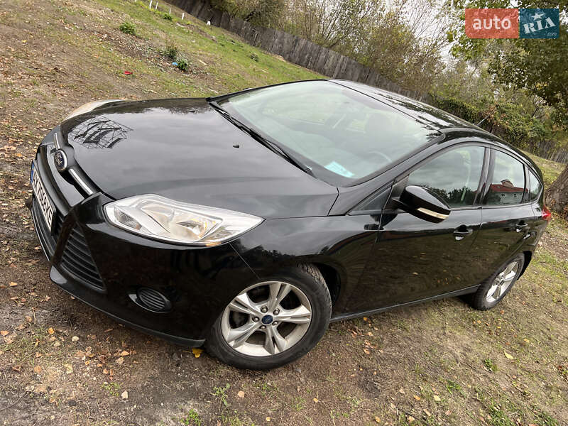 Хэтчбек Ford Focus 2014 в Киеве