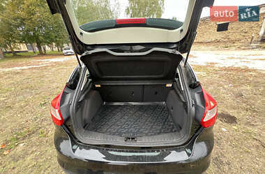 Хэтчбек Ford Focus 2014 в 