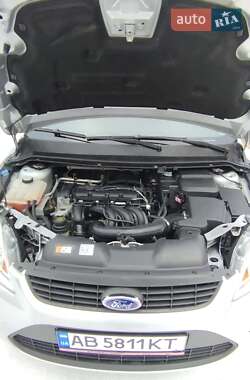 Универсал Ford Focus 2010 в 