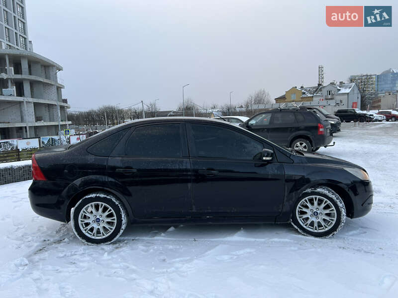 Седан Ford Focus 2008 в Львові