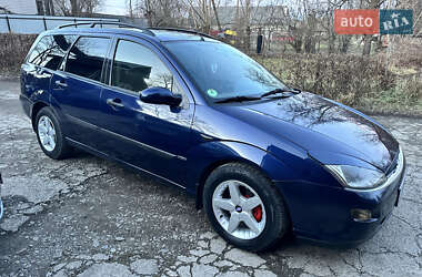 Універсал Ford Focus 2001 в Чернівцях