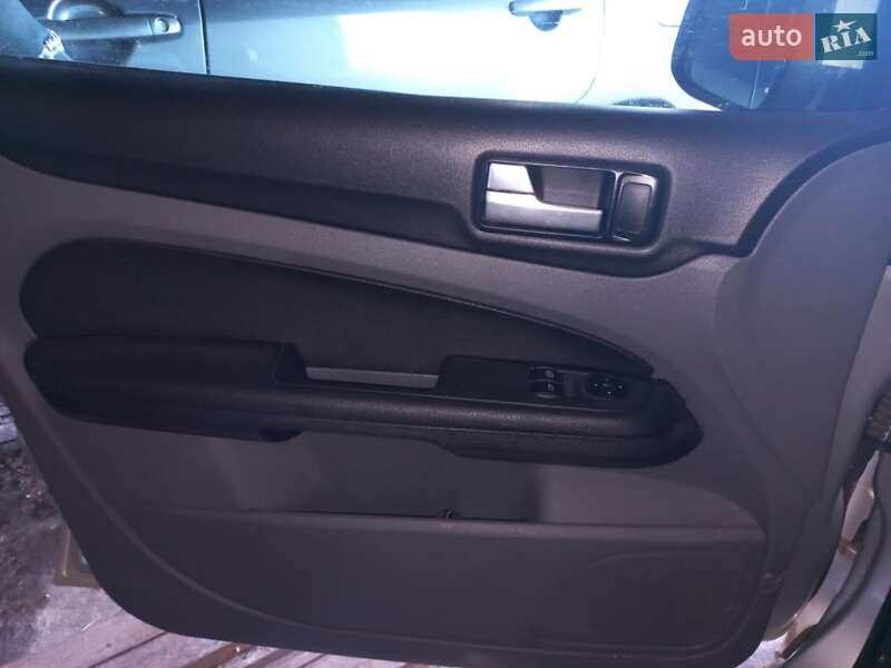 Универсал Ford Focus 2008 в Стрые фото 39 Универсал Ford Focus 2008 в Стрые