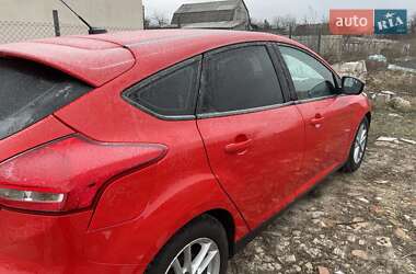 Хэтчбек Ford Focus 2017 в 