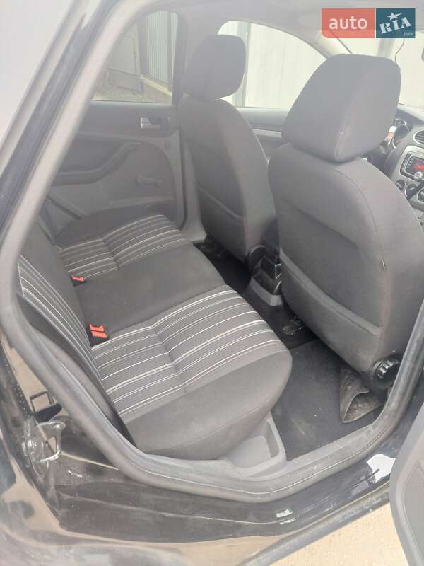 Хетчбек Ford Focus 2008 в Теофіполі