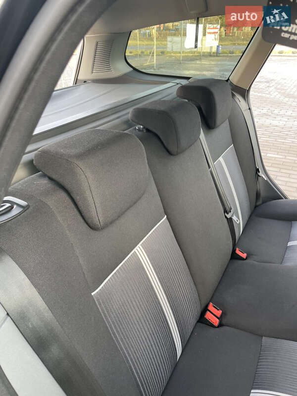 Универсал Ford Focus 2010 в Луцке