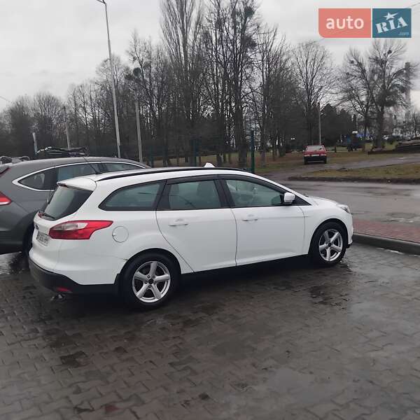 Универсал Ford Focus 2014 в Луцке фото 3 Универсал Ford Focus 2014 в Луцке