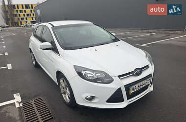 Хэтчбек Ford Focus 2013 в Киеве