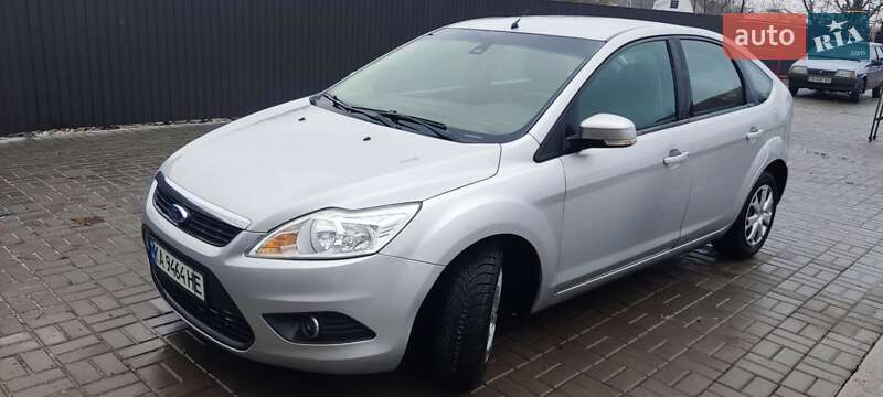 Хэтчбек Ford Focus 2008 в Прилуках