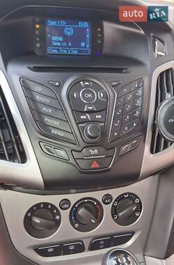 Универсал Ford Focus 2011 в 