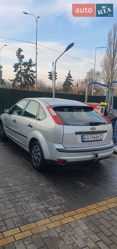 Хетчбек Ford Focus 2004 в Києві