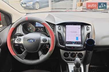 Седан Ford Focus 2014 в Києві