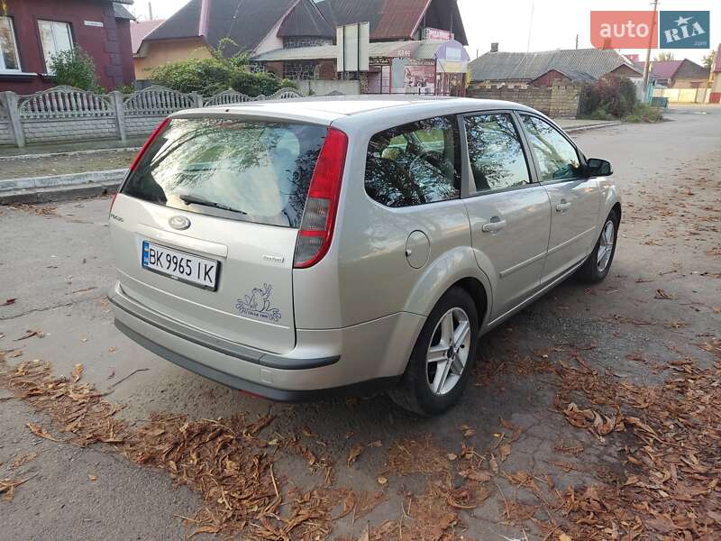 Универсал Ford Focus 2006 в Дубно