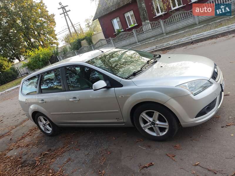 Универсал Ford Focus 2006 в Дубно