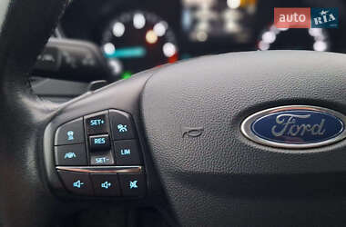 Хетчбек Ford Focus 2019 в 