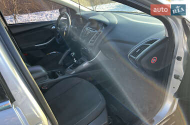 Хэтчбек Ford Focus 2011 в Ивано-Франковске