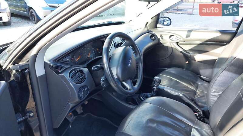 Универсал Ford Focus 2003 в Дубно