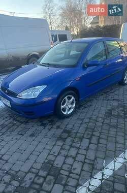 Хетчбек Ford Focus 2002 в Чернівцях