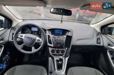 Универсал Ford Focus 2014 в 