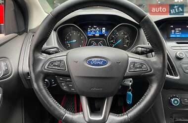 Седан Ford Focus 2016 в Києві