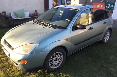 Хэтчбек Ford Focus 1999 в Радивилове