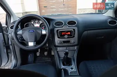 Ford Focus 2010