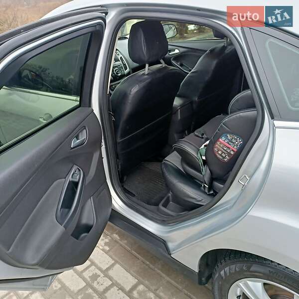 Седан Ford Focus 2013 в Золочеве
