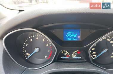 Хетчбек Ford Focus 2014 в 