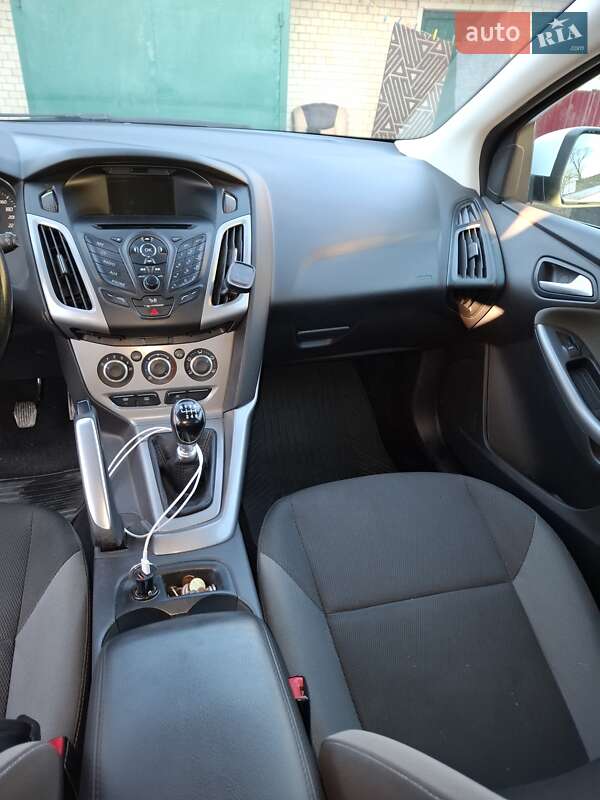 Хэтчбек Ford Focus 2012 в Хмельницком фото 17 Хэтчбек Ford Focus 2012 в Хмельницком