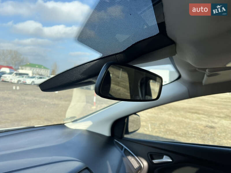 Универсал Ford Focus 2013 в Нововолынске