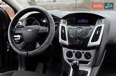 Хетчбек Ford Focus 2013 в Дніпрі