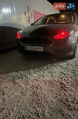 Хэтчбек Ford Focus 2016 в 