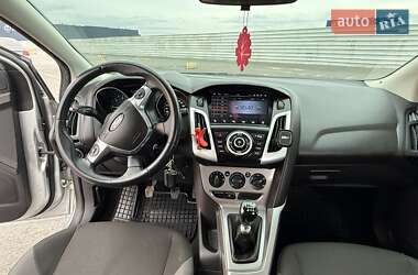 Хетчбек Ford Focus 2013 в Пустомитах