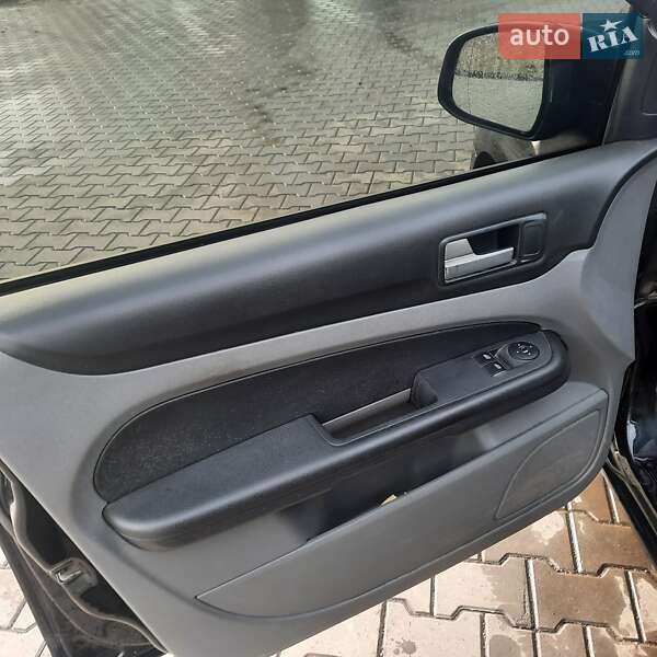 Универсал Ford Focus 2008 в Луцке