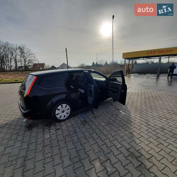 Универсал Ford Focus 2008 в Луцке