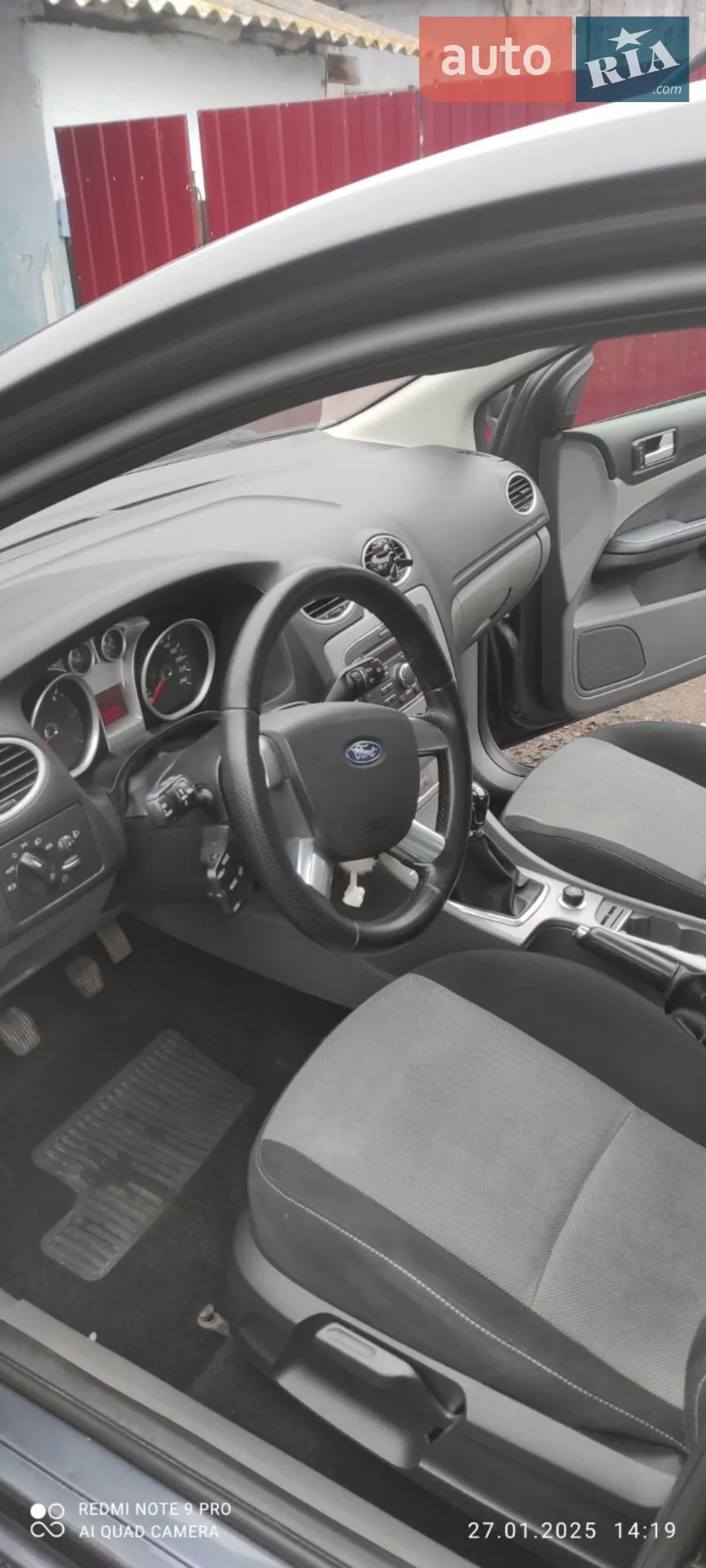 2010 Ford Focus - мініатюра 7