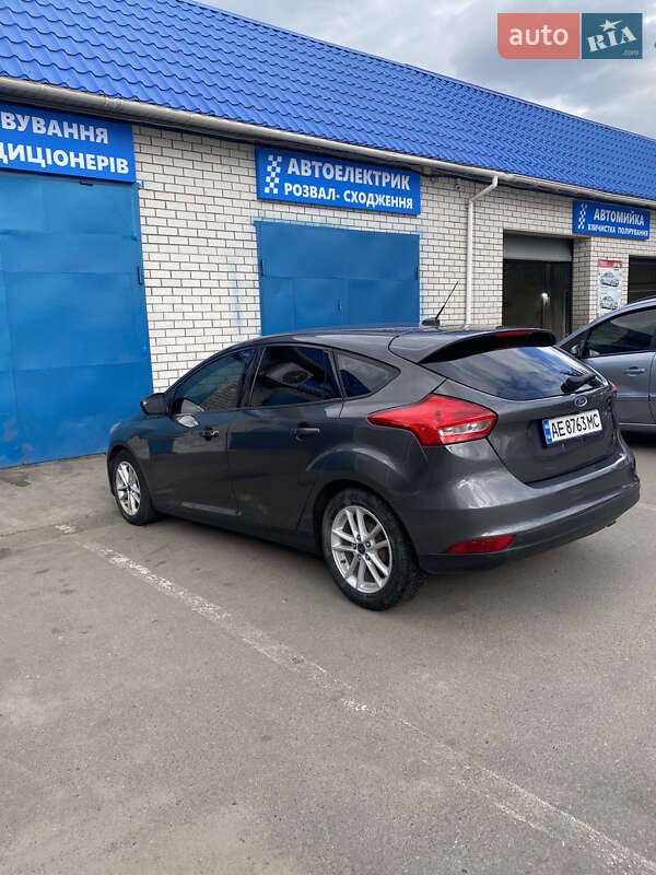Хэтчбек Ford Focus 2017 в Киеве