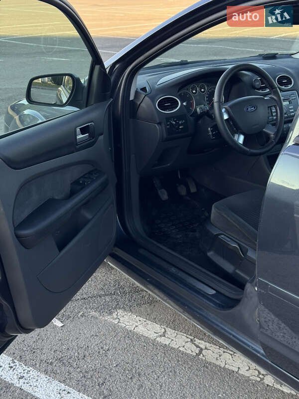 Універсал Ford Focus 2006 в Івано-Франківську