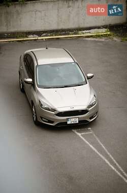 Седан Ford Focus 2015 в Полтаві