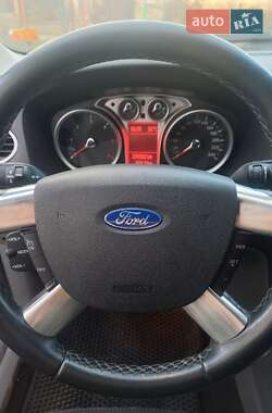 Универсал Ford Focus 2010 в 