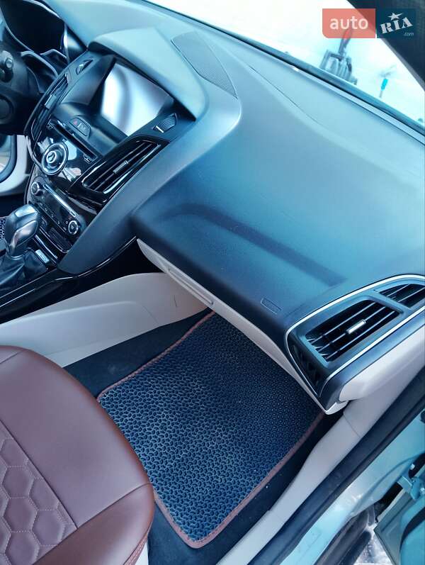 Хэтчбек Ford Focus 2012 в Луцке