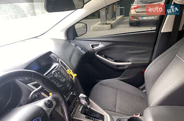 Седан Ford Focus 2012 в 