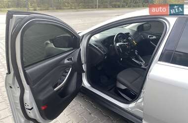 Седан Ford Focus 2012 в 