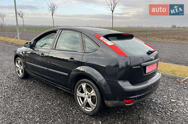 Хэтчбек Ford Focus 2006 в Луцке