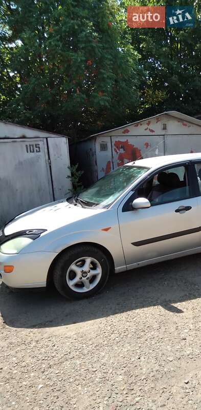 Універсал Ford Focus 1999 в Чернівцях