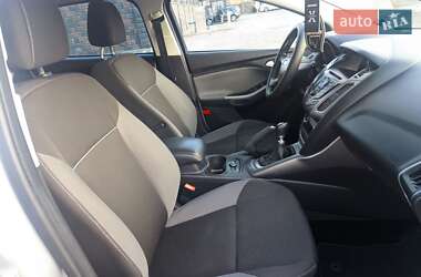 Универсал Ford Focus 2014 в 
