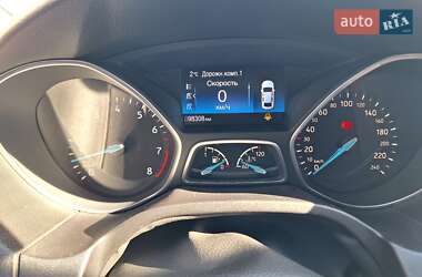 Хэтчбек Ford Focus 2016 в 