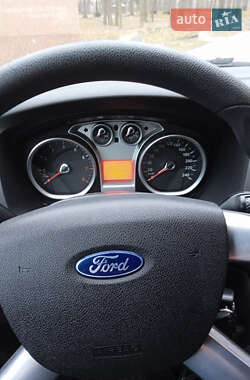 Универсал Ford Focus 2009 в 