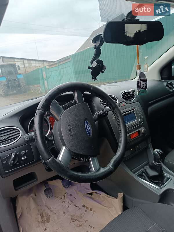 Універсал Ford Focus 2010 в Хмільнику